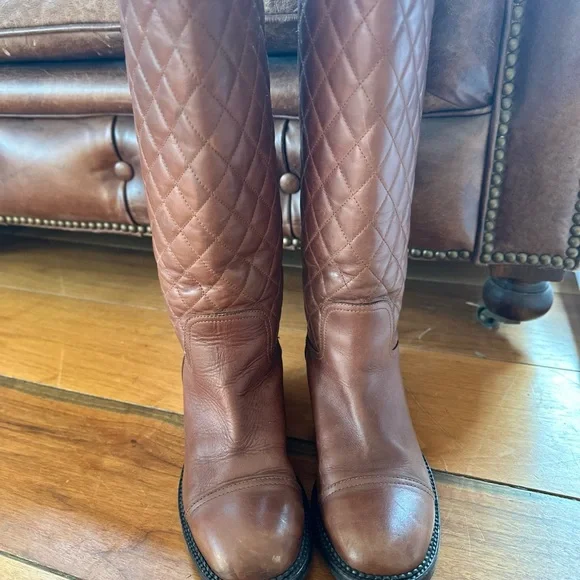 Chanel Women's CC Cap Toe Boots Quilted Leather Brown size :38 running small
